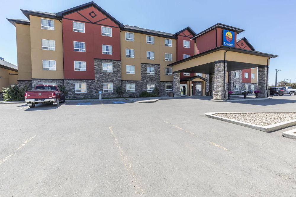 Comfort Inn&Suites Red Deer Buitenkant foto