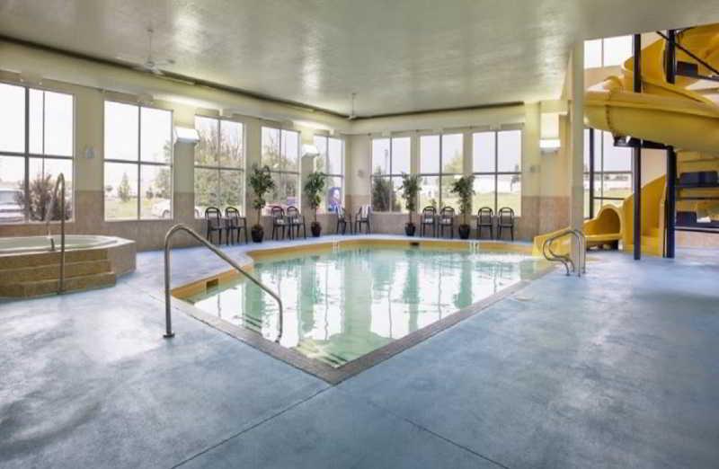 Comfort Inn&Suites Red Deer Buitenkant foto