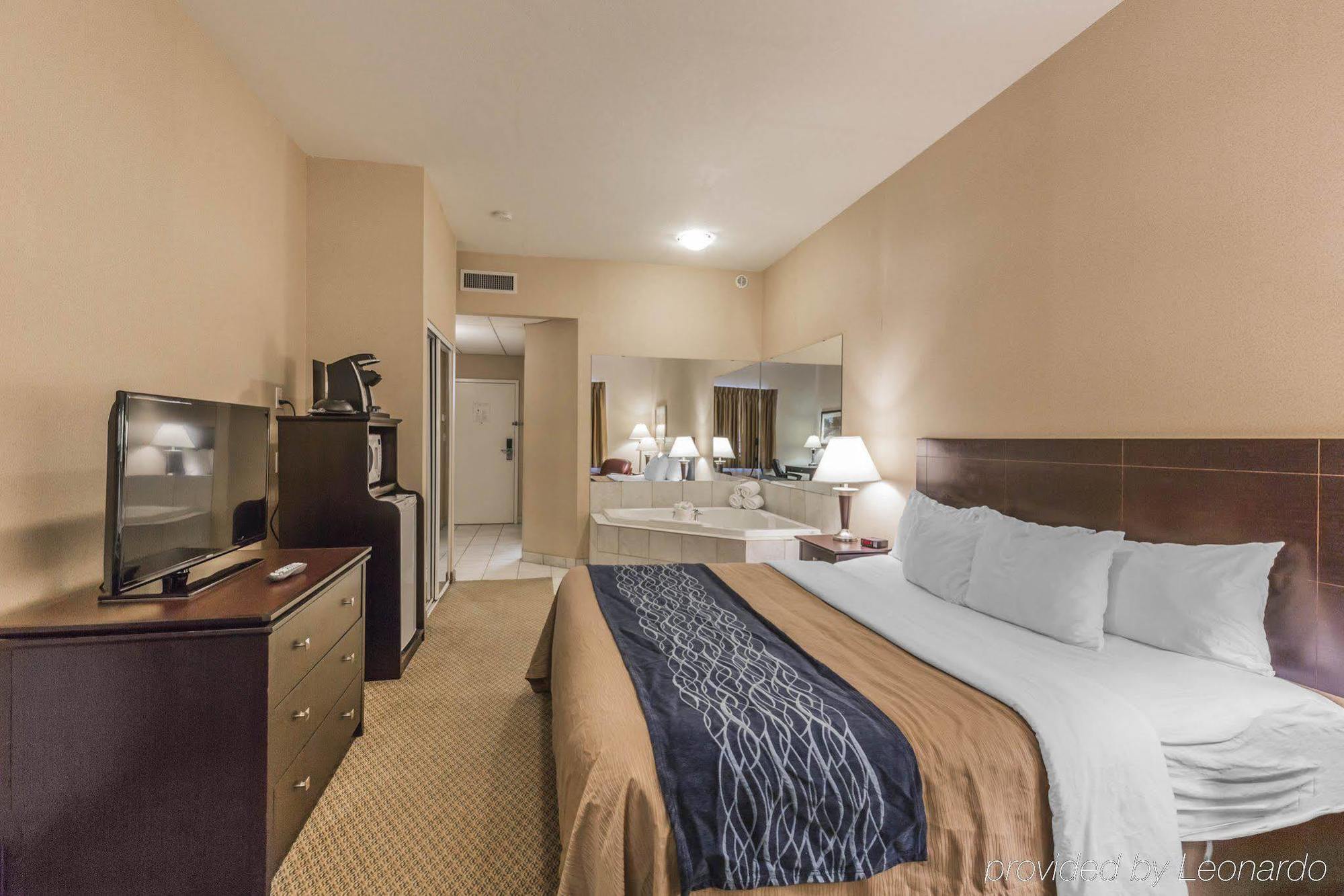 Comfort Inn&Suites Red Deer Buitenkant foto